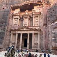 Wonders of the World: Marvel at the Magic of Petra