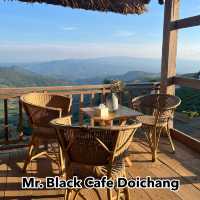 Mr.Black Cafe Doichang | สวนดอกไม้ คาเฟ่ และที่พัก