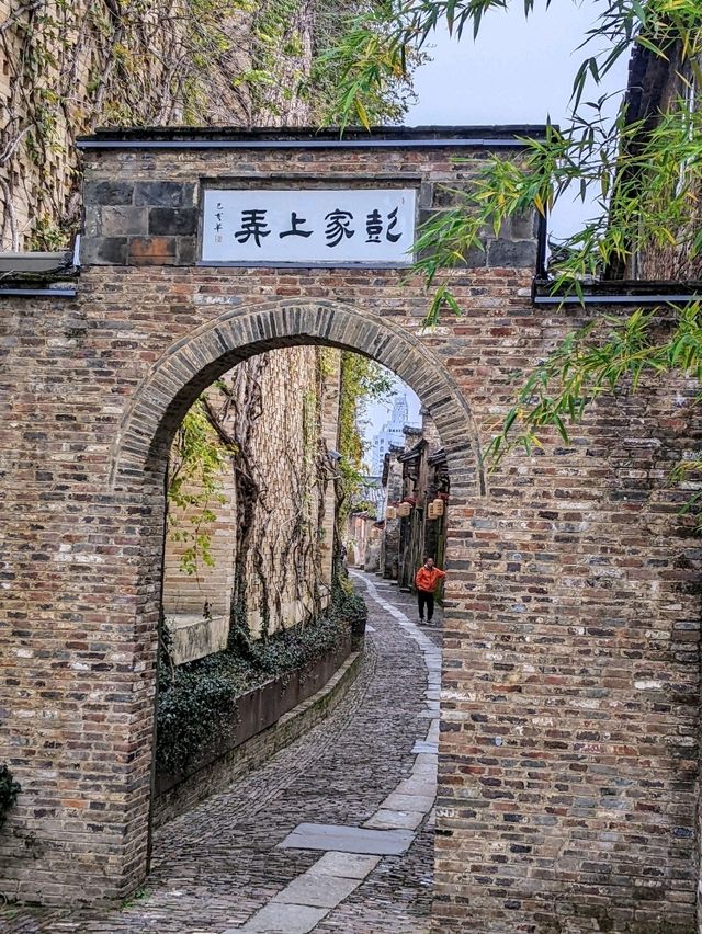 走逛傳統燒陶瓷器大本營：景德鎮御窯博物館