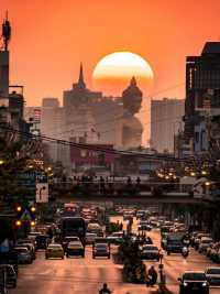 Explore Bangkok with a Chao Phraya River Cruise and Wat Arun Photoshoot