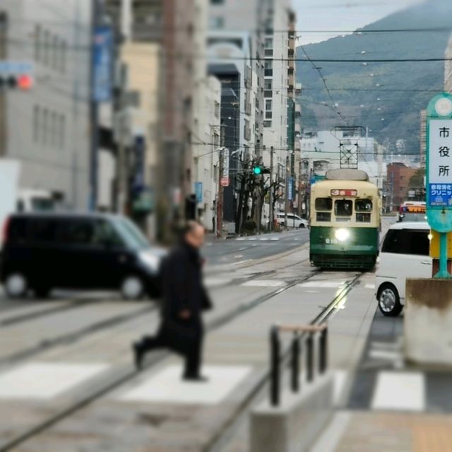 長崎路面電車的一天