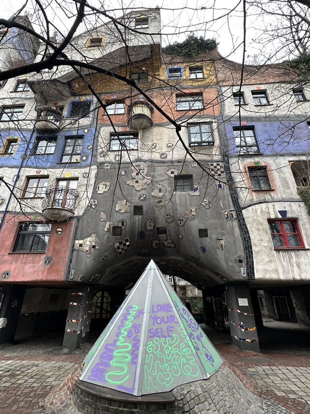 Hundertwasserhaus: Vienna’s most quirky apartment house