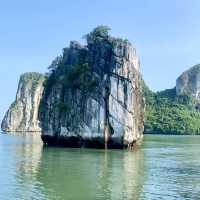 Hidden Gems of Ha Long Bay 🗺️