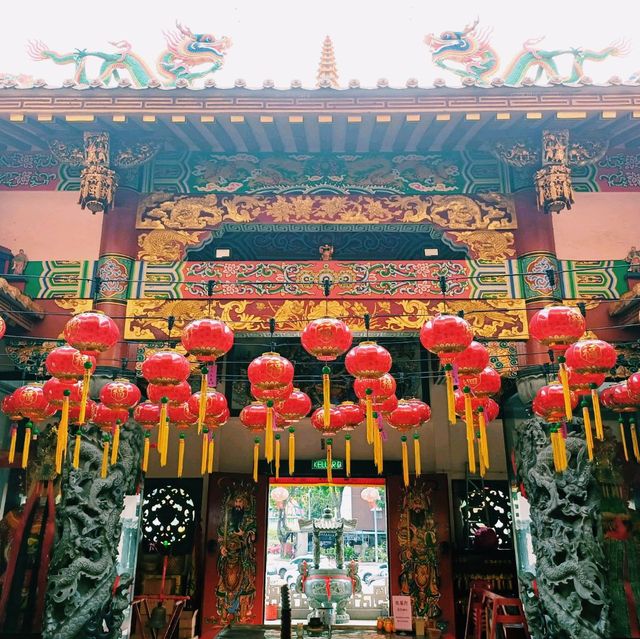 馬來西亞檳城喬治城著名華人歷史文化寺廟:天生宫Thean Seng Keong Temple (天生宫)，祈福非常靈驗，適合打卡拍照祈福