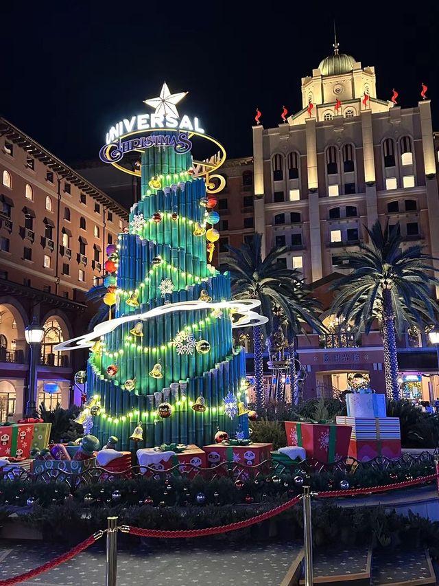 Universal Studios Christmas Season is Here: A Comprehensive Guide