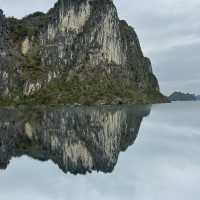 Halong Bay - Thousand Island Paradise