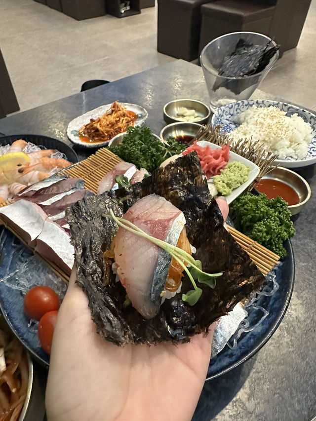 【韓国/チェジュ島】美味しすぎて感動した鯖刺身🐟