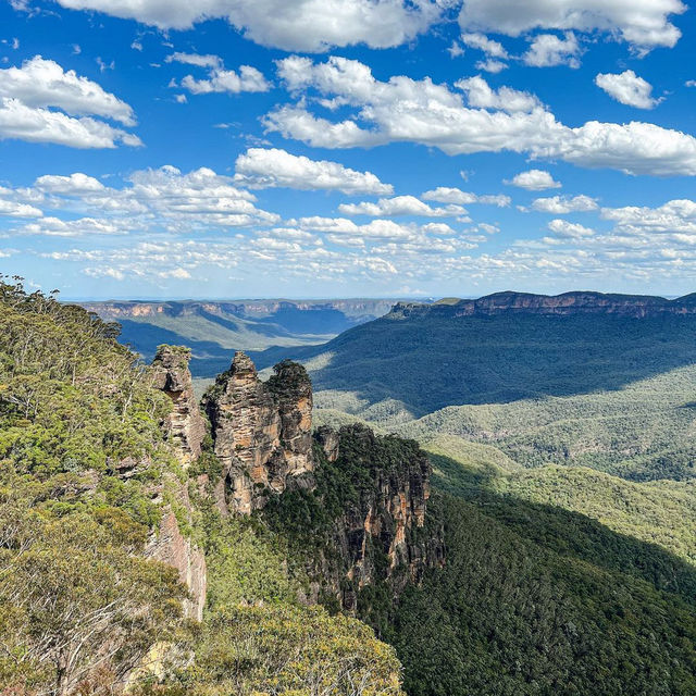 Exploring the Blue Mountains: A Natural Wonderland