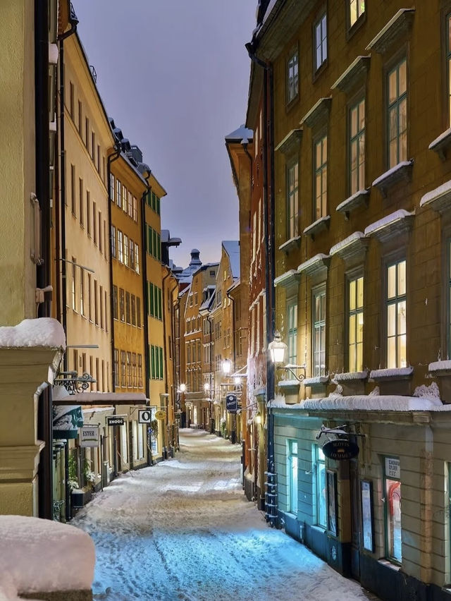 Stockholm’s Snow Globe Christmas: A Winter Wonderland