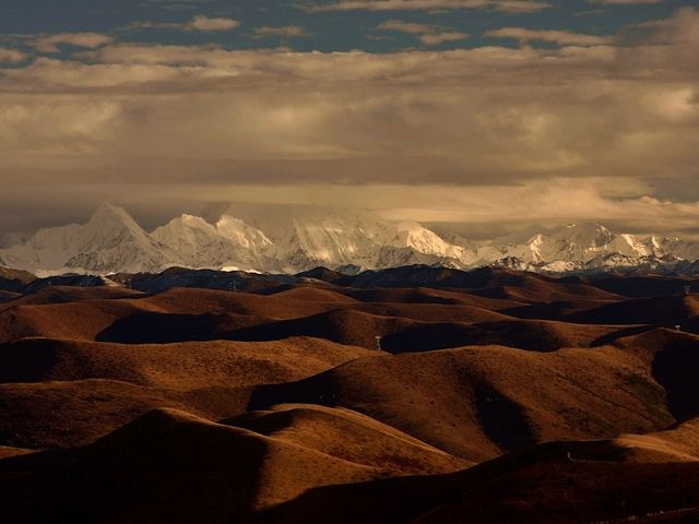 Light and Shadow of Yuzixi