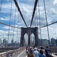 Bridging Views: Exploring Dumbo and Brooklyn Bridge