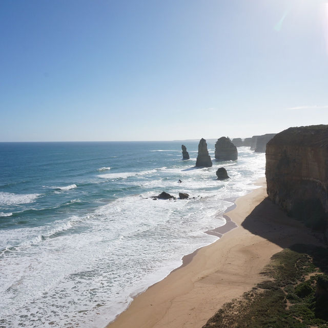 The great ocean road to 12 apostle