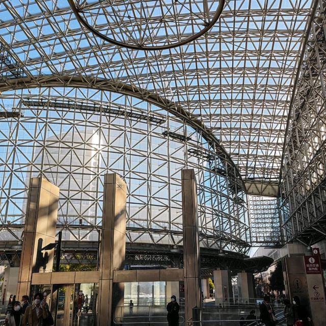 Massive Wooden gate to Kanazawa! 