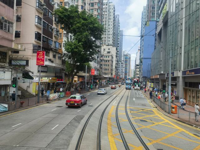 香港的彩虹叮叮車。