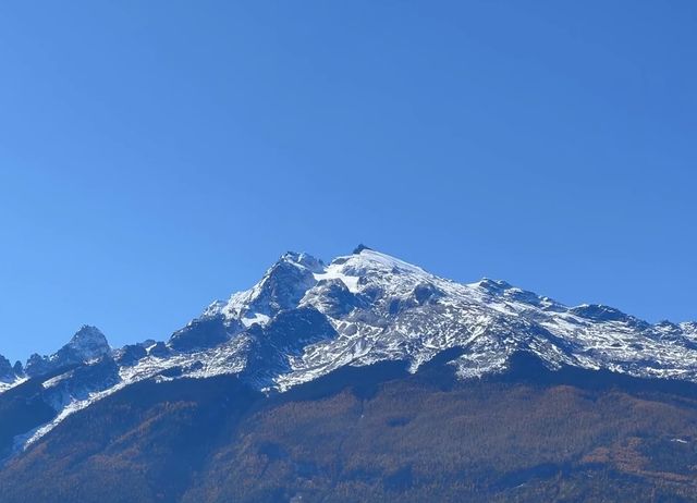 哈巴雪山探險，征服雪山之巔！