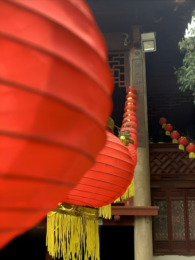 逛大觀園，憶“紅樓夢”裡的人情世故｜自駕路上