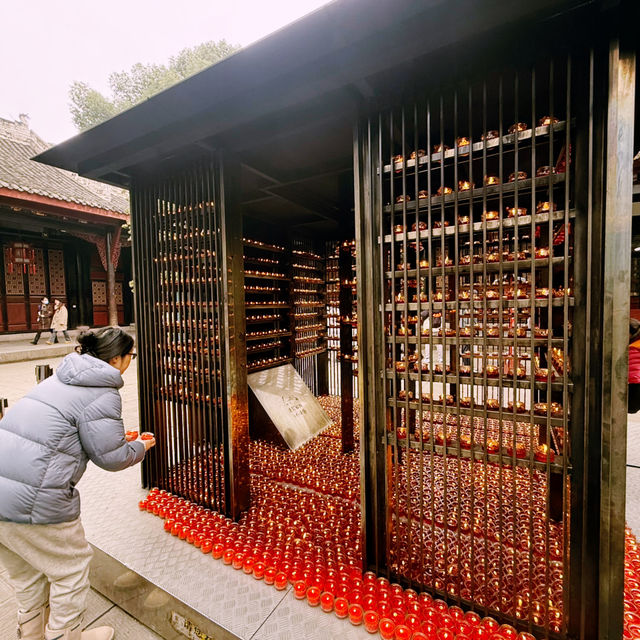 Golden Tranquility: Discover the Magic of Wenshu Yuan Monastery in Chengdu