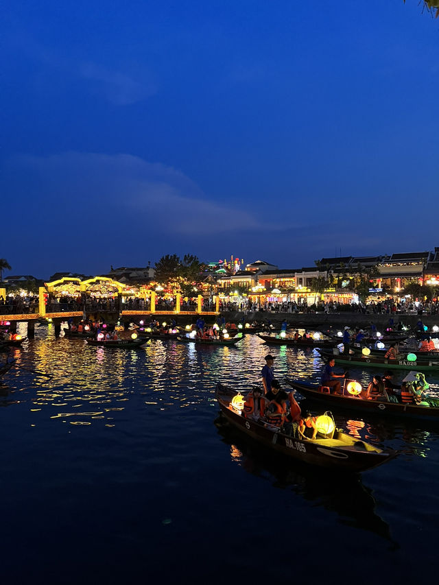 會安古城：歷史與浪漫夜景的世界遺產