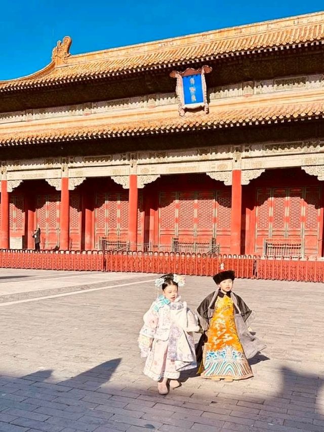 Exploring the Majestic Forbidden City with My Family