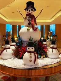 Build an Olaf in the hotel ☃️⛄️