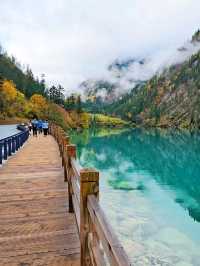 Jiuzhaigou in autumn 🍁