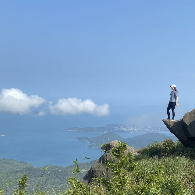  隨筆：行山登上蓮花山