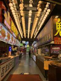  "Delicious Street", the most dazzling highlight of Jiefangbei, a paradise for foodies