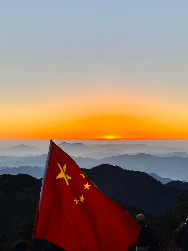 臨安太子尖 | 看浪漫的雲海日出