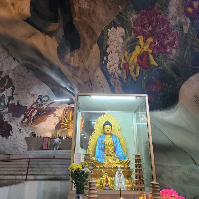 Perak Cave Temple