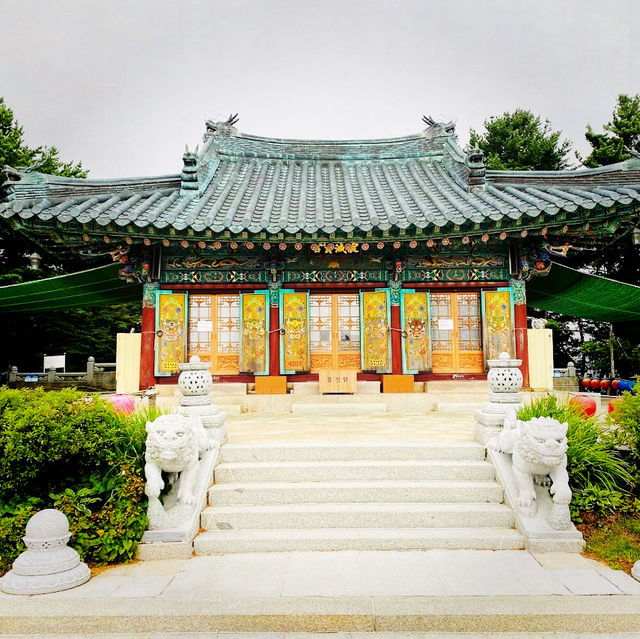 The Korea Buddhist Temple