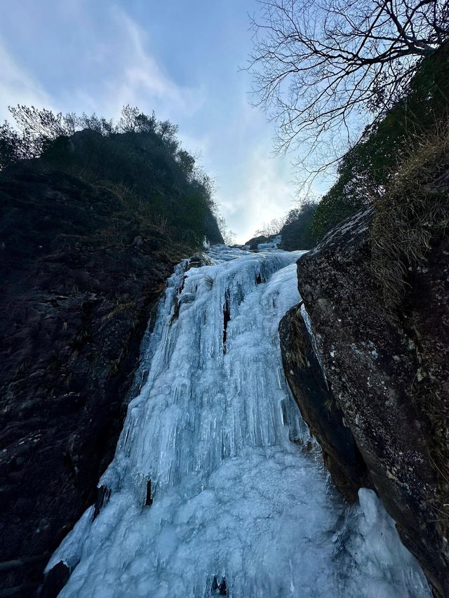 長沙冬日雪韻：明月山滑雪與溫泉之旅