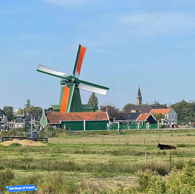 Windmills and Wonder: Uncovering Zaanse Schans' Timeless Charm