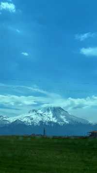 這不是富士山，是在土耳其。