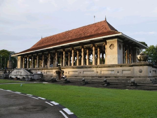 Memories from the Independence Square 🇱🇰