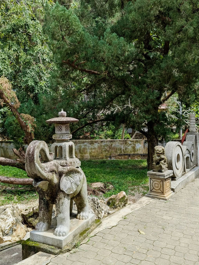 Discovering the Enchantment of Perak Cave Temple