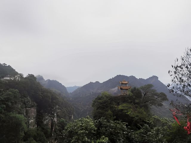 比起黃山，我更愛這座皖南仙山。