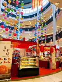 Celebrating the Mooncake Festival at Aeon Tebrau: A Vibrant Market of Mooncakes and Lanterns