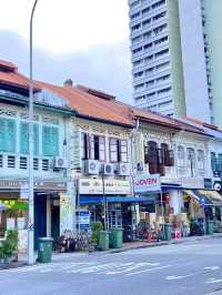 Kampong Glam: A Kaleidoscope of Culture