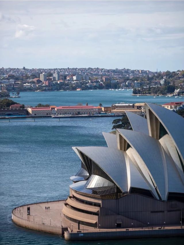 If you have the chance, you must come to the 🇦🇺Sydney Opera House.