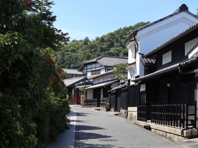 Step Back in Time Along Saga Toriimoto Preserved Street