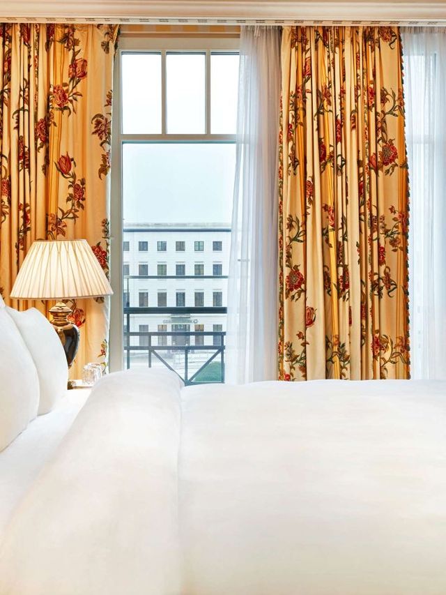 Berlin's Best: Stay in Luxury at Hotel Adlon Kempinski 🏨✨