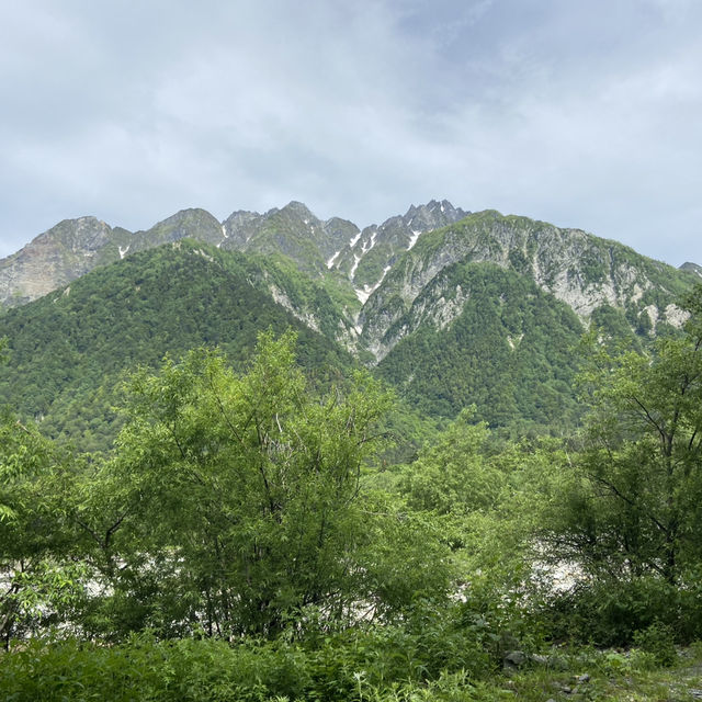 【上高地】登山気分のハイキングができる山のリゾート