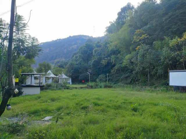 重慶半山月色-露營地一日遊