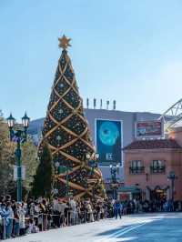 Experience the Magic of Christmas at Universal Studios Beijing