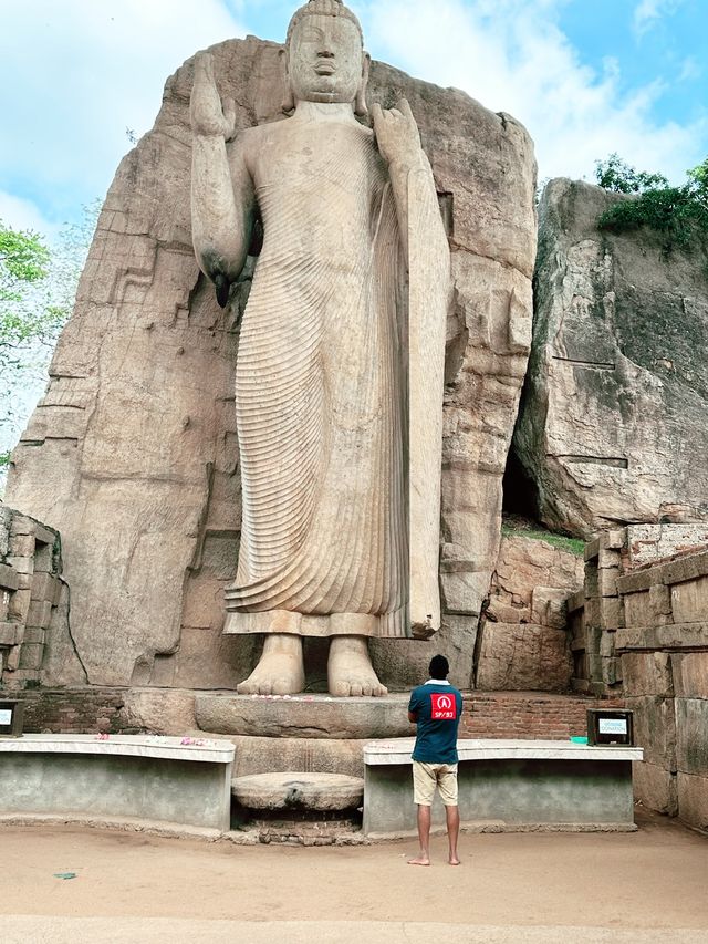 Awkana Buddha 