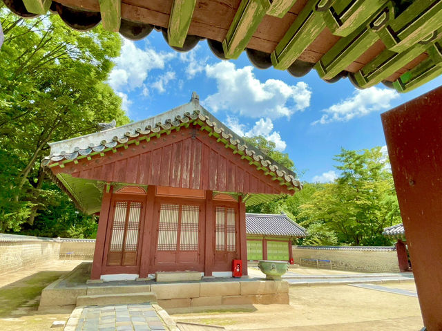 A glimpse into Korea’s rich royal history🇰🇷👫😎