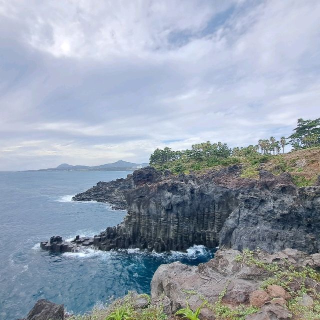 濟洲島柱狀節理帶🏞️天帝淵瀑布📸鳥島新緣橋🌁龍淵峽谷👣熱門打卡景點介紹👍