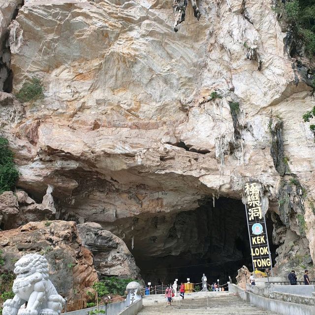 Kek Lok Tong Cave Temple