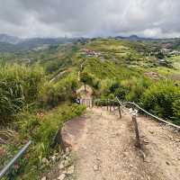 Majestic Views Await: Hiking Sosodikon Hill in Kundasang!