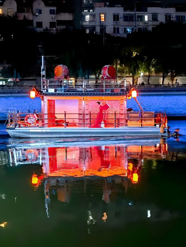 遇見西施，宛如夢幻般的浣紗江夜遊